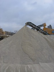Prodaja peskov in nasipnega materiala